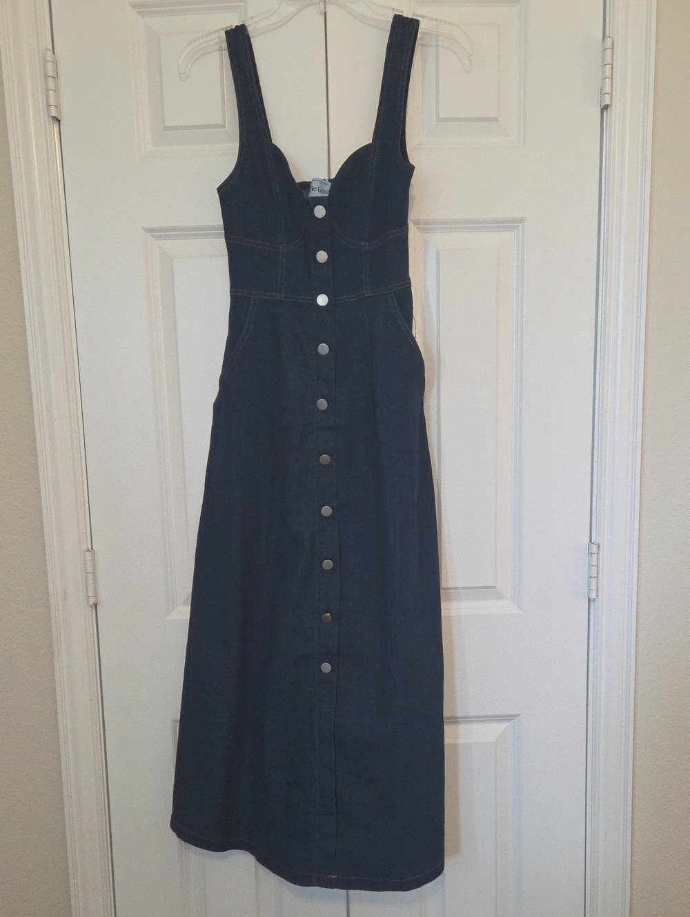 NWT Selfie Leslie Dark Blue Denim Button-Front Midi Dress